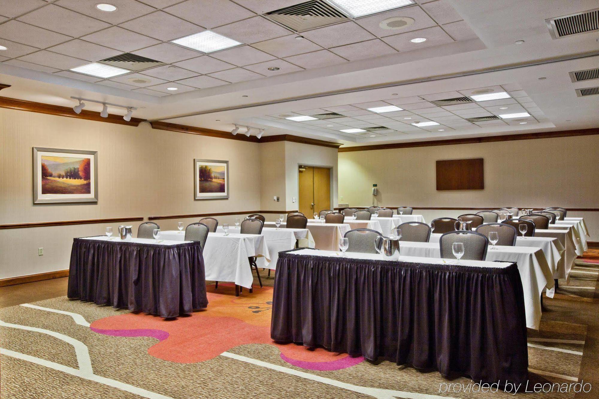 Hilton Garden Inn Oklahoma City Airport Esterno foto